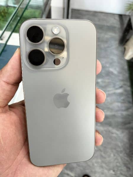 Apple Iphone 15 Pro 256 GB ( Natural Titanium PTA Approved ) 10/10 0