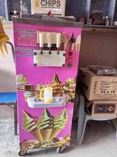 Cone ice cream machine and Slush machine and counter