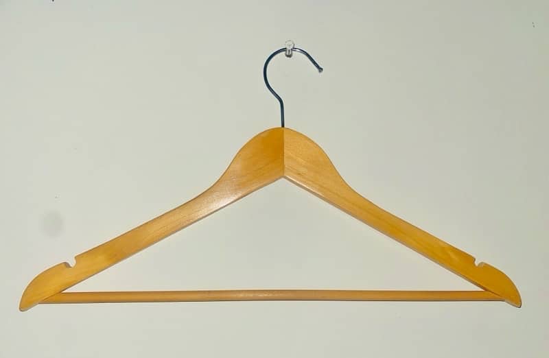 WOODEN HANGERS | HANGERS | BOUTIQUE | NEW | Pro 16