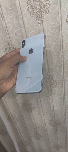 i phone xs max official pta aproved 10/10 battry helth 77