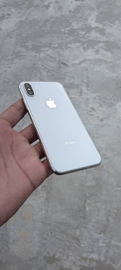 iPhone X