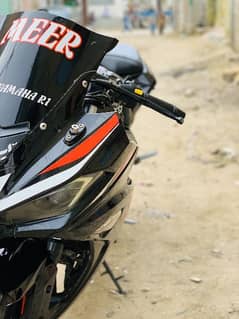 Yahama R3 Replica 2020 Model Very loudly Sound Neat and clean Bike