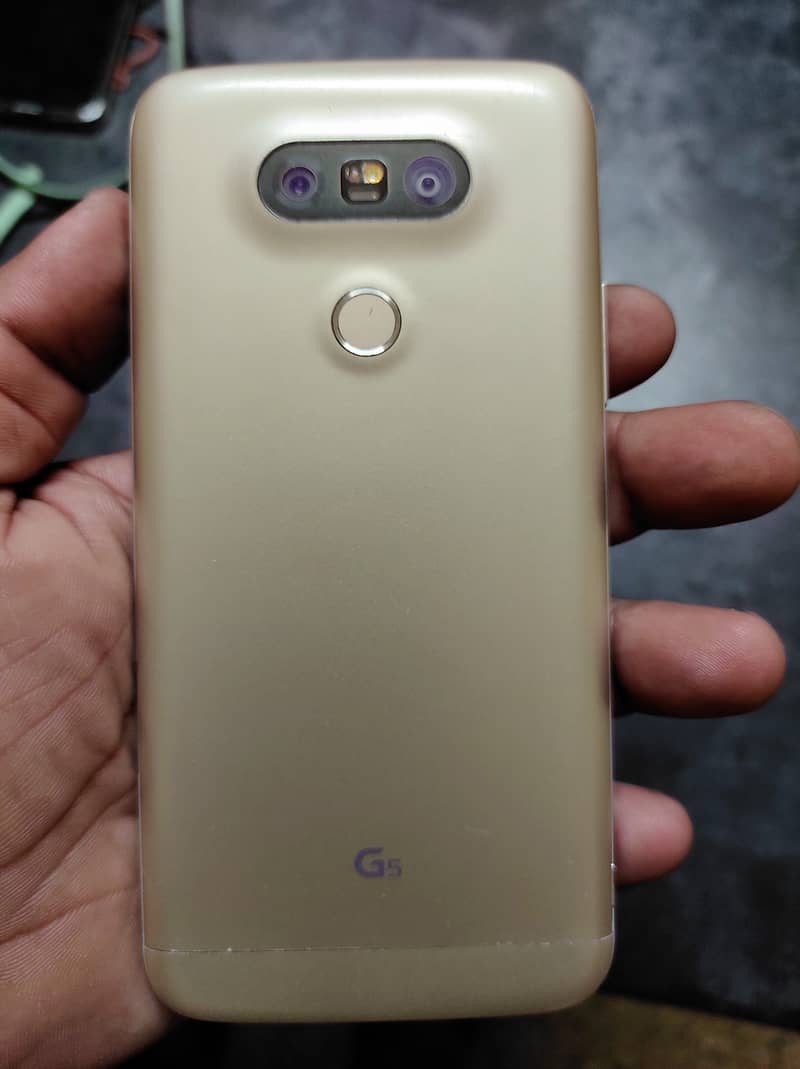 LG G5 4 GB RAM 32 GB ROM PTA APPROVED CALL03335635777 2