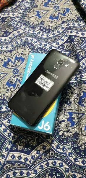 Samsung Galaxy J6 1