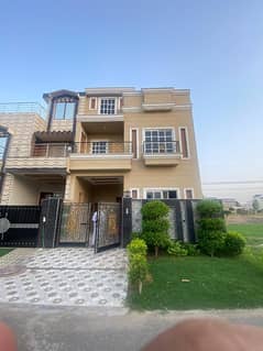 5 Marla House Available For rent In "C" Block Citi Housing Sargodha Road Faisalabad.