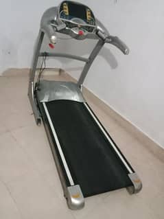 Lifestyle Auto incline domestic treadmill