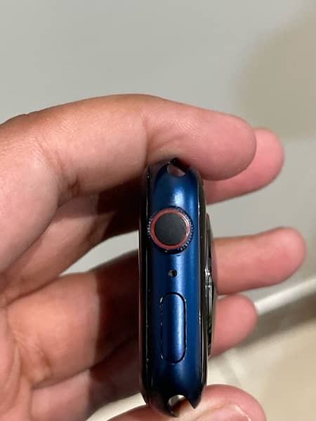 Apple Watch Series 6 44 mm blue colure 1