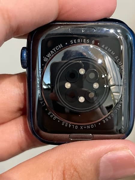 Apple Watch Series 6 44 mm blue colure 2