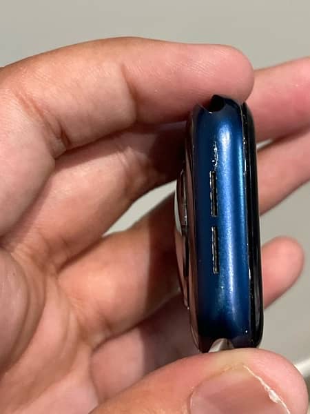 Apple Watch Series 6 44 mm blue colure 3