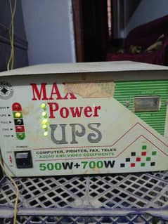 very good condition ups or sath Mai 220 size ki bari battery hai. .