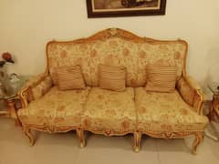 5 Seater Sofa Set With 2 Side Table and 1 Center Table