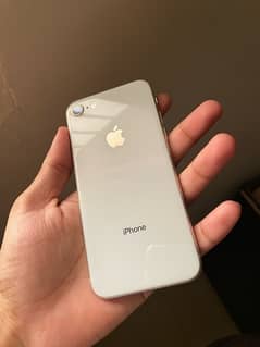 IPHONE 8