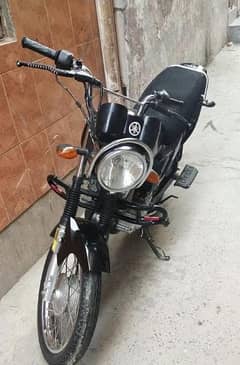 Yamaha YBz125