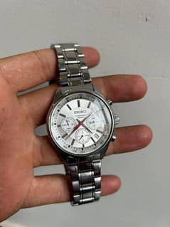 seiko chronograph quarts orignal  watch latest model for sale . .