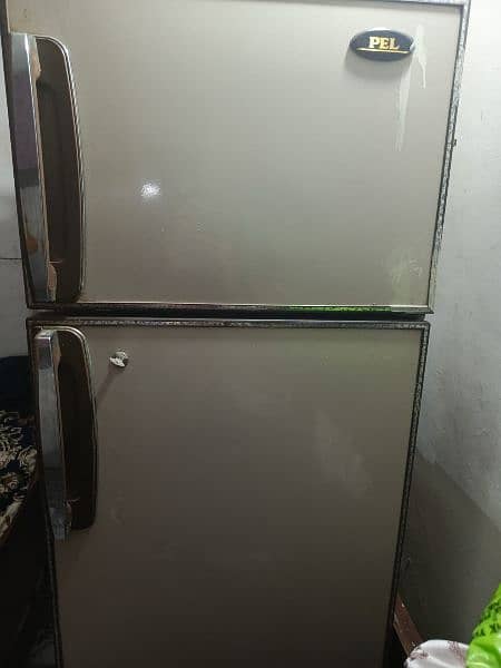 pel used refrigratr fridge in excellent condition in reasonable price 2