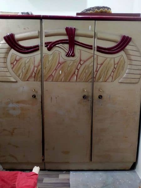 Urgent Sale for Cupboard/Almari/Wardrobe 0