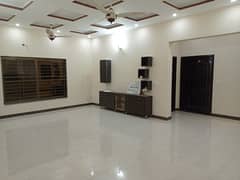 Spacious 1 Kanal Upper Portion for Rent near UCP in Airline Housing Society