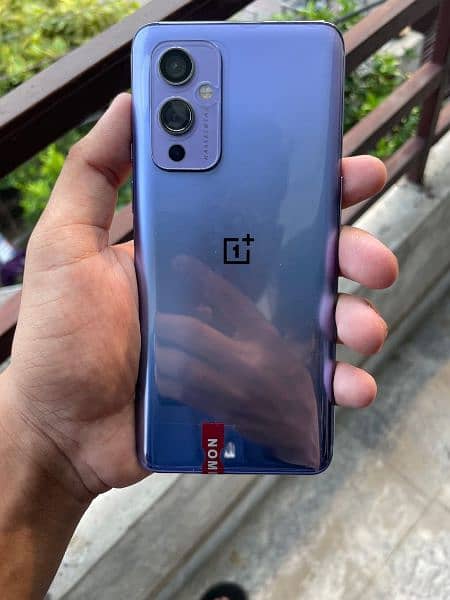 OnePlus 9 5g 1