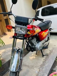 Honda 125 Read ad please nd only call no sms