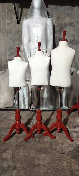 Dummies & Mannequin Available new 2