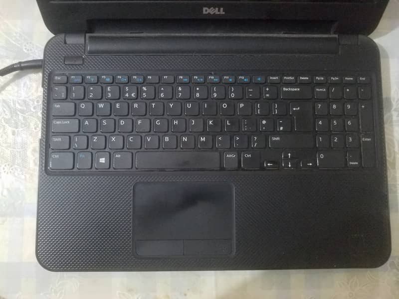 Dell Inspiron i5-3537 4th Generation. 4GB Ram, 500GB HDD. O3244833221 2