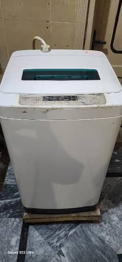 i want to sale aoutomatic machine 4 years used baring awaz dete hn