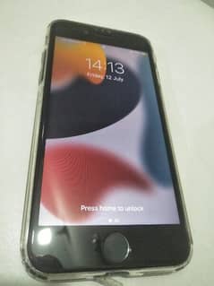 iPhone 7 non PTA 32 gb 10/10