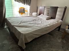 King Size Bed For Sale