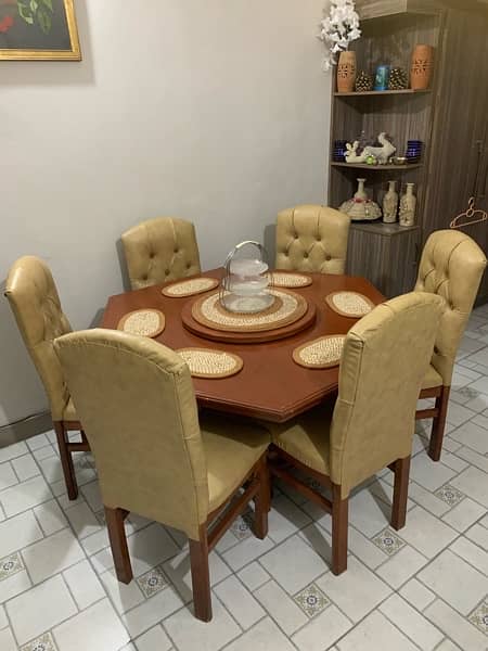 DINING TABLE 1