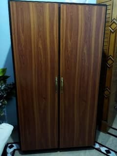 4 Doors Wooden Wardrobe