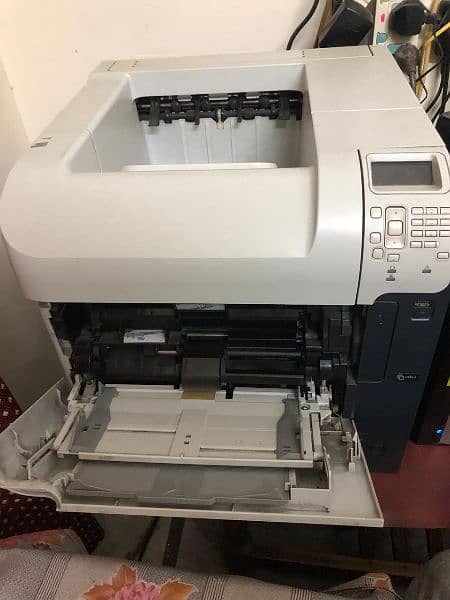 hp laserjet M603 series (Black and white printer) 1