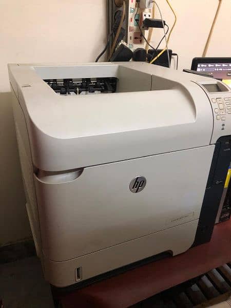 hp laserjet M603 series (Black and white printer) 2