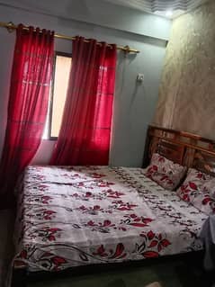 double bed ki used bed sheet with 2 pillow cover.