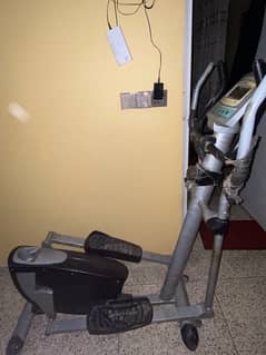 Exercise cycle (elliptical)