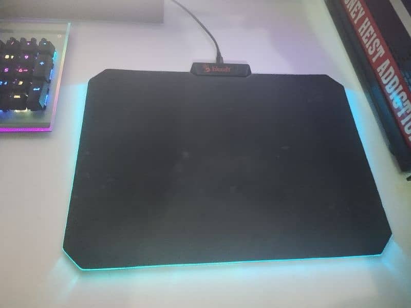 Bloody rgb mouse pad 0