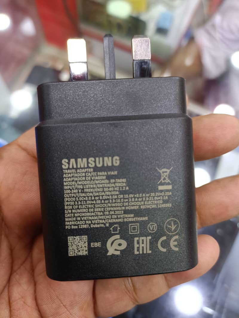 SAMSUNG 45 W ORIGINAL W ORIGINAL CHARGER WITH CABLE 0