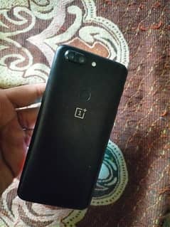 OnePlus 5T 6/64 Selfie camera ma Thore dust hai exchange possible
