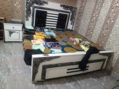 bed set 1 daraz tooti hui hai repair hojaye gi boht munasib rate py