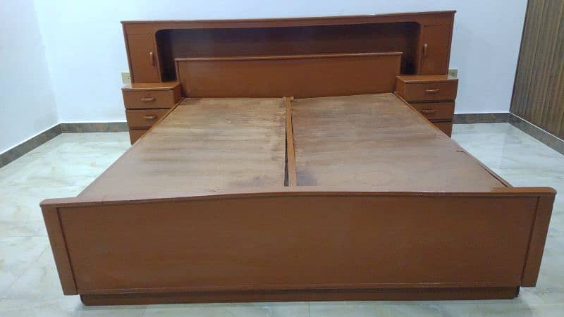 Double Bed | Queen Size | without mattress 4