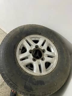 Toyota Landcruiser Cygnus Original AlloyWheels with new tyres