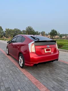 Toyota Prius 2014 excellent condition 0