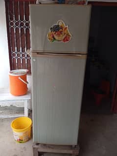 dawlance refrigerator