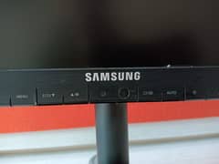 22inch Samsung LED Monitor High Resolution 1080p 4K