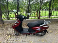 United Scooty