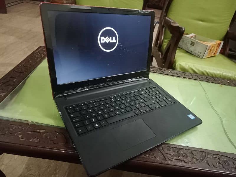 Dell 7th Generation laptop 4 hours batery tmg 10/10 condition 3