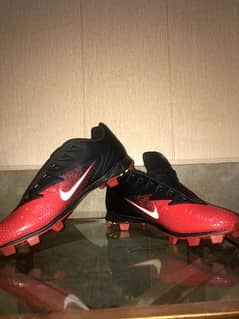 Football shoes