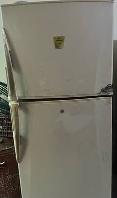 Dawlance fridge full size