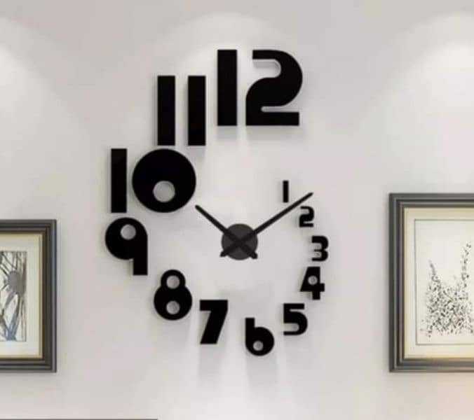 WOODEN WALL CLOCKS AVAILABLE|hr ksm ki clock mjood h or delivery ka st 6