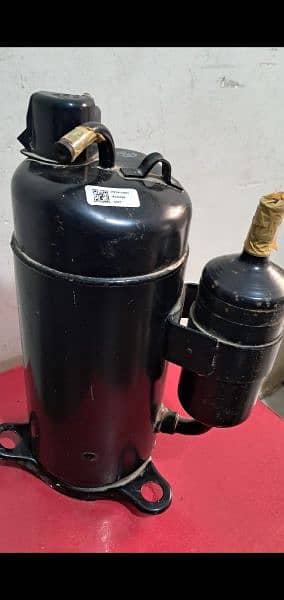 AC Compressor 1