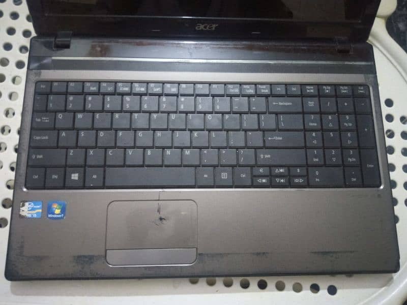 Urgent Sale i5 2nd Generation 4GB/ 250 Gb 1